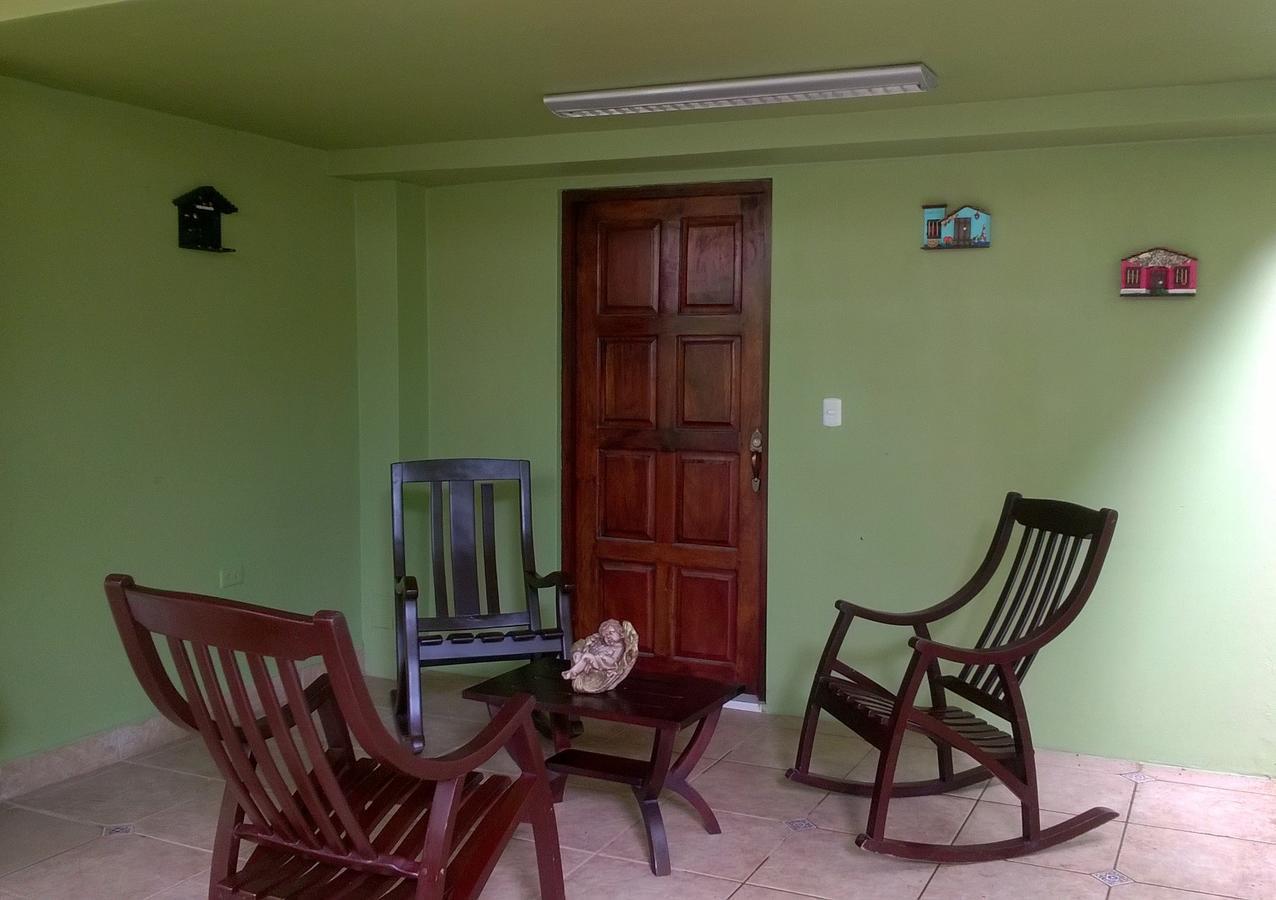 Hotel Casa De Angeles Манагуа Екстериор снимка